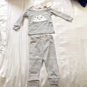 Gap 6-12 mo PJ set